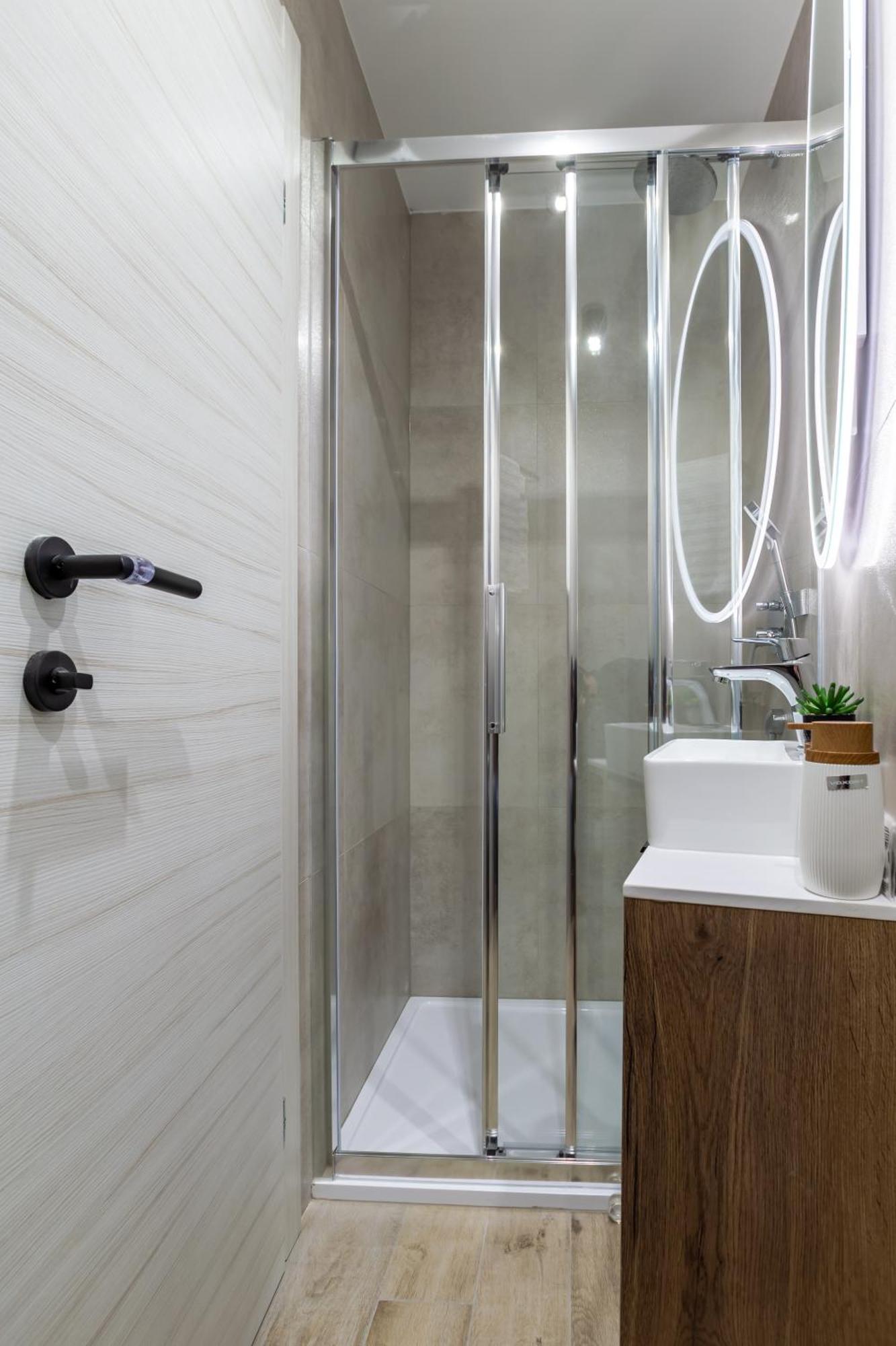 Luxury Lifestyle Rooms Split Buitenkant foto